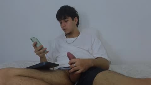 Snapshot of santybig18 chatting on 17, 2, 2025 santybig18 online show from 17, 2, 2025