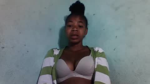 Snapshot of sanyah0123 chatting on 24, 11, 2025 sanyah0123 online show from 24, 11, 2025