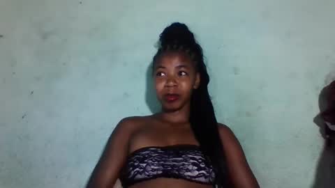 Snapshot of sanyah0123 chatting on 25, 11, 2025 sanyah0123 online show from 25, 11, 2025