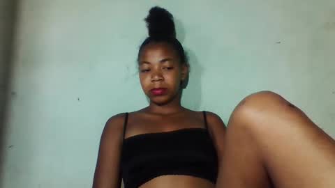 Snapshot of sanyah0123 chatting on 4, 12, 2025 sanyah0123 online show from 4, 12, 2025