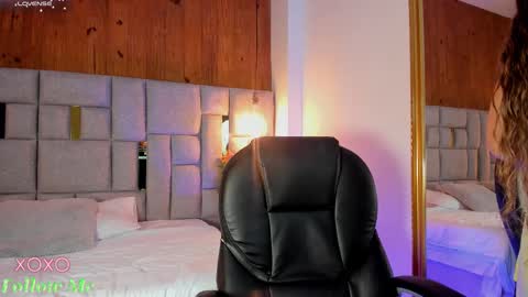 Saori  online show from 11, 3, 2025