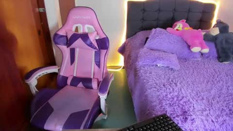 Snapshot of saphiraowen chatting on 21, 2, 2025 saphira online show from 21, 2, 2025