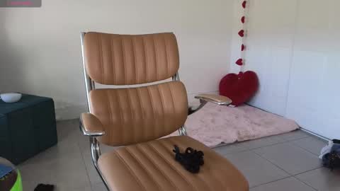 sapphir3xoxo online show from 5, 2, 2025