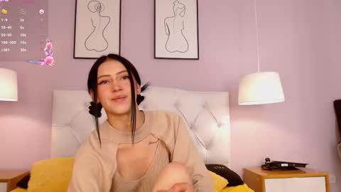 Snapshot of sara17_ chatting on 2, 10, 2025 Sara online show from 2, 10, 2025