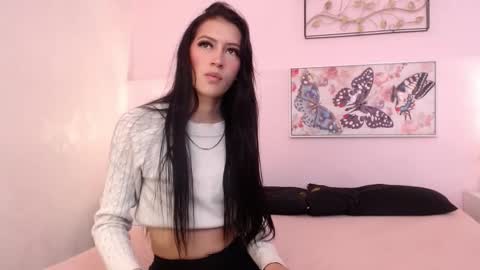 Snapshot of sara17_ chatting on 20, 11, 2025 Sara online show from 20, 11, 2025