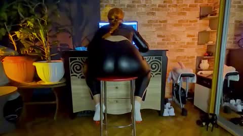 sara  foxy online show from 27, 2, 2026