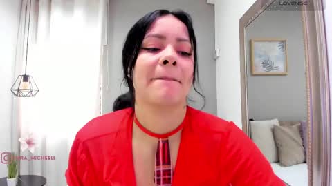 Snapshot of sara__michell chatting on 2, 5, 2026 online show from 2, 5, 2026