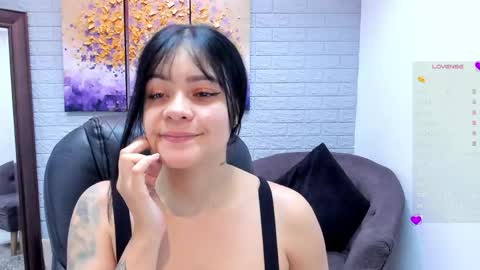 Snapshot of sara__michell chatting on 26, 5, 2026 online show from 26, 5, 2026