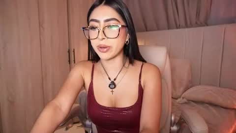 Snapshot of sara_albrecht chatting on 7, 7, 2026 Sara online show from 7, 7, 2026
