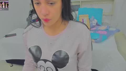 Snapshot of sara_allenx chatting on 27, 2, 2025 sara allenx online show from 27, 2, 2025