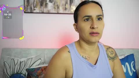 Snapshot of sara_charmy chatting on 4, 10, 2025 online show from 4, 10, 2025