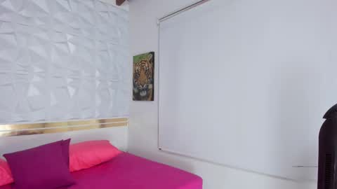 Sara Collins online show from 12, 12, 2024