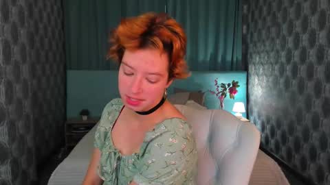 Snapshot of sara_frayy chatting on 14, 9, 2025 Sarah online show from 14, 9, 2025
