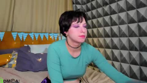 Snapshot of sara_frayy chatting on 5, 10, 2025 Sarah online show from 5, 10, 2025