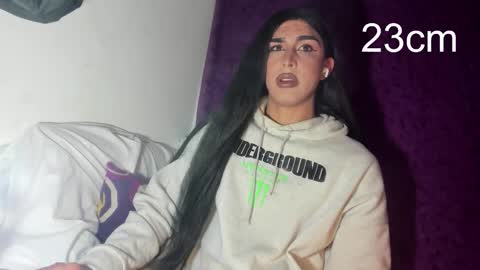 Snapshot of sara_hunter12 chatting on 20, 11, 2025 sara_hunter12 online show from 20, 11, 2025