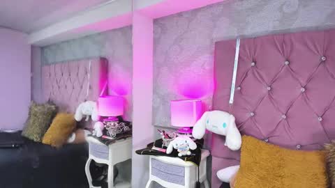 Snapshot of sara_lee7 chatting on 6, 10, 2025 sara lee7 online show from 6, 10, 2025