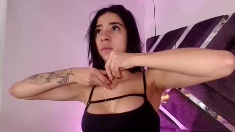 sara_lopee1 online show from 21, 10, 2025