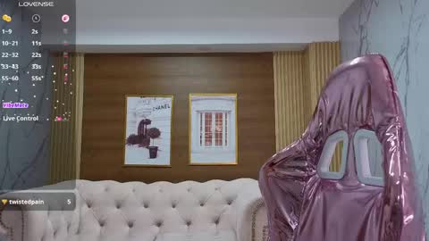 Snapshot of sara_lopez_s chatting on 22, 4, 2026 Sara online show from 22, 4, 2026