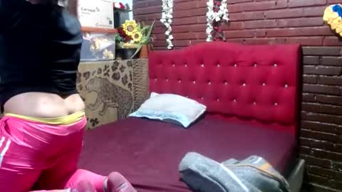 Snapshot of sara_love43 chatting on 19, 4, 2026 Sara love online show from 19, 4, 2026