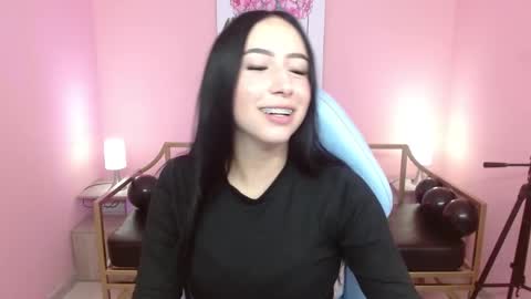 Snapshot of sara_lust_x chatting on 2, 12, 2025 Saraa online show from 2, 12, 2025