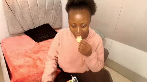 Snapshot of sara_naugty chatting on 15, 2, 2025 S A R A online show from 15, 2, 2025