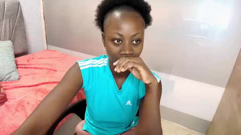 Snapshot of sara_naugty chatting on 17, 2, 2025 S A R A online show from 17, 2, 2025