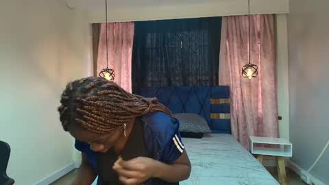 Snapshot of sara_naugty chatting on 12, 3, 2025 S A R A online show from 12, 3, 2025