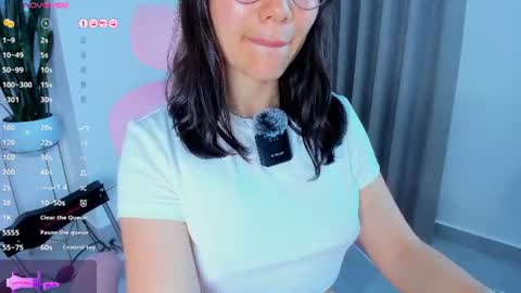 Snapshot of sara_ospina22 chatting on 24, 6, 2026 Sara online show from 24, 6, 2026