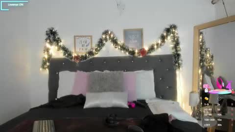 Sara  online show from 16, 12, 2025