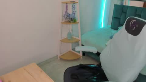Snapshot of sara_red_x chatting on 25, 5, 2026 sara_red_x online show from 25, 5, 2026