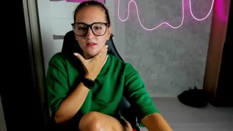 Snapshot of sara_rossse chatting on 28, 7, 2026 Sara online show from 28, 7, 2026
