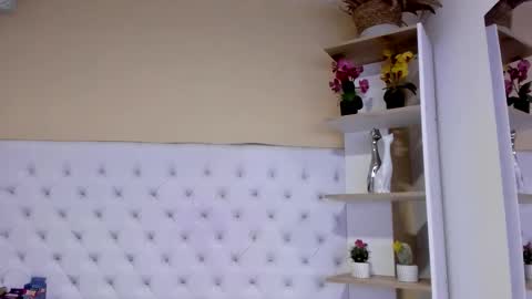 Snapshot of sara_salgado chatting on 12, 9, 2025 sara_salgado online show from 12, 9, 2025