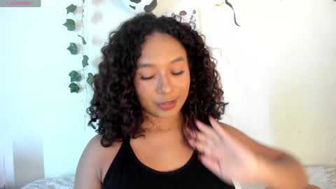 Snapshot of sara_sophiee chatting on 15, 12, 2024 sara sofia online show from 15, 12, 2024