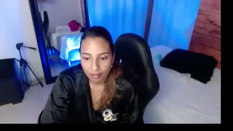 Snapshot of sara_thompson01 chatting on 10, 4, 2026 SARA online show from 10, 4, 2026