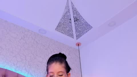 Snapshot of saraa_joness_ chatting on 1, 6, 2026 Sara online show from 1, 6, 2026