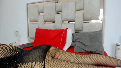 Snapshot of saraa_nix chatting on 18, 12, 2024 sara online show from 18, 12, 2024