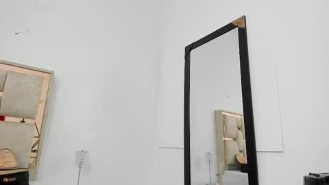 Snapshot of saraa_nix chatting on 15, 2, 2025 sara online show from 15, 2, 2025