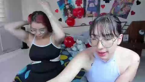 Snapshot of saraandmarilyn chatting on 15, 2, 2025 Alahia and Marilyn online show from 15, 2, 2025