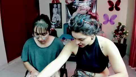 Alahia and Marilyn online show from 25, 11, 2025