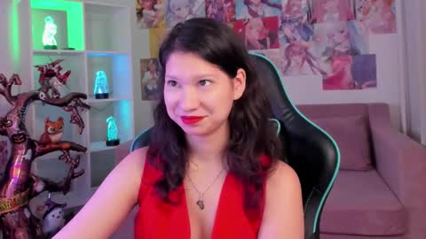 Snapshot of saradenars chatting on 7, 11, 2025 SaraDenars online show from 7, 11, 2025