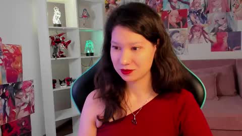 Snapshot of saradenars chatting on 25, 11, 2025 SaraDenars online show from 25, 11, 2025