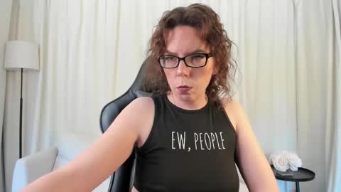 Sara Desire online show from 4, 3, 2026