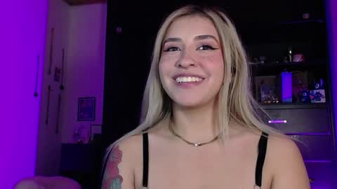 saradiazxxx online show from 15, 3, 2026