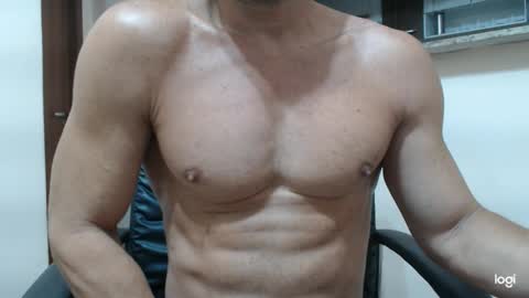 saradorj92 online show from 14, 1, 2025