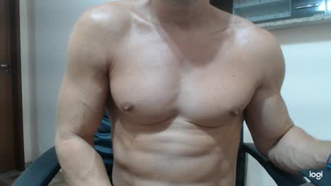 saradorj92 online show from 26, 1, 2025