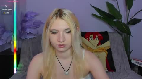 Snapshot of sarah_amoure_kiss chatting on 31, 3, 2026 Sarah online show from 31, 3, 2026