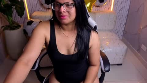 sarah_bay_tx online show from 1, 7, 2026