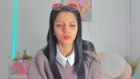 Snapshot of sarah_blake_ chatting on 25, 4, 2026 Sara online show from 25, 4, 2026