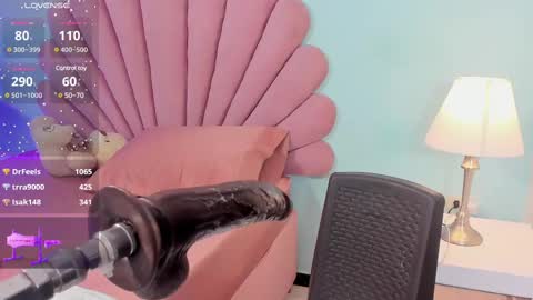 Snapshot of sarah_gold_1 chatting on 8, 3, 2025 Sarah online show from 8, 3, 2025