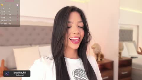 Snapshot of sarah_hiill chatting on 7, 12, 2024 online show from 7, 12, 2024